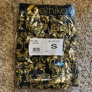 Ethika woman’s leggings (Size S)